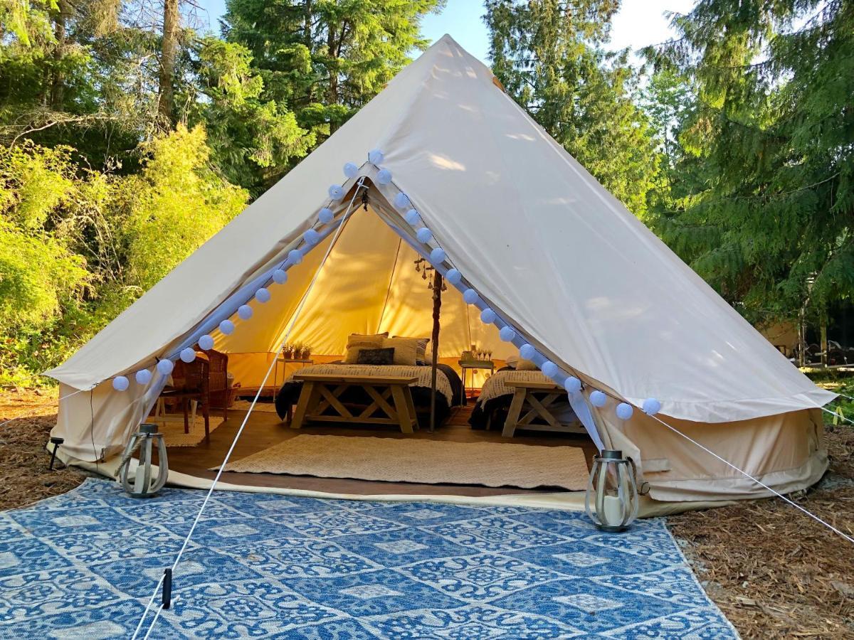 The Happy Bell Tent Nanaimo Exterior photo